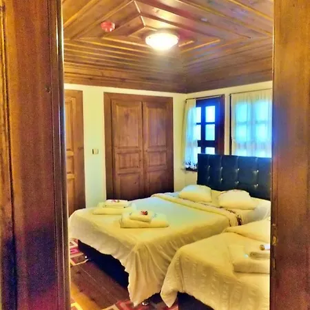 Sabri Bey Hotel 3*